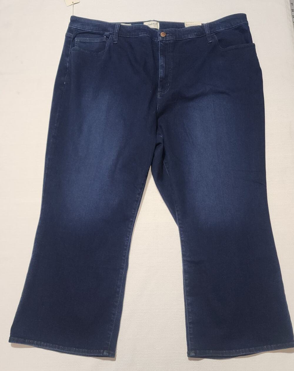 Universal thread high rise ankle bootcut leg jeans W48''x  L40'' super stretch